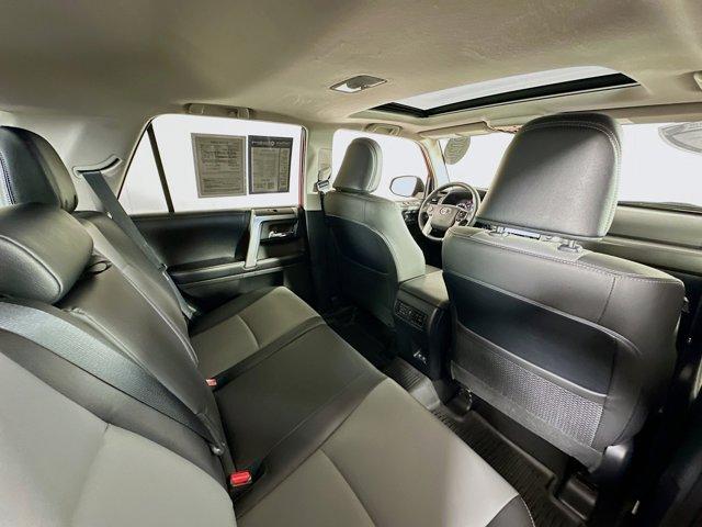2020 Toyota 4Runner Vehicle Photo in Flemington, NJ 08822
