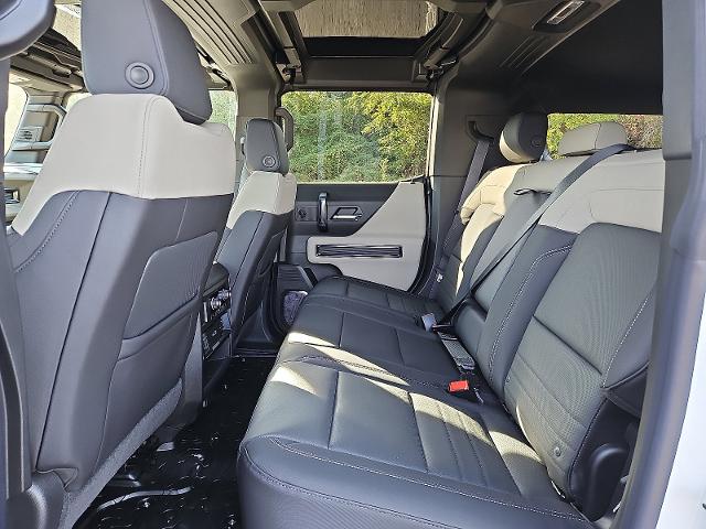 2026 GMC HUMMER EV SUV Vehicle Photo in TREVOSE, PA 19053-4984