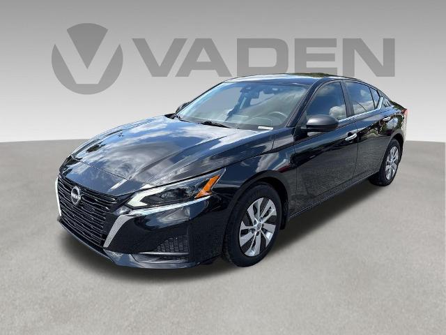 2025 Nissan Altima Vehicle Photo in Savannah, GA 31419