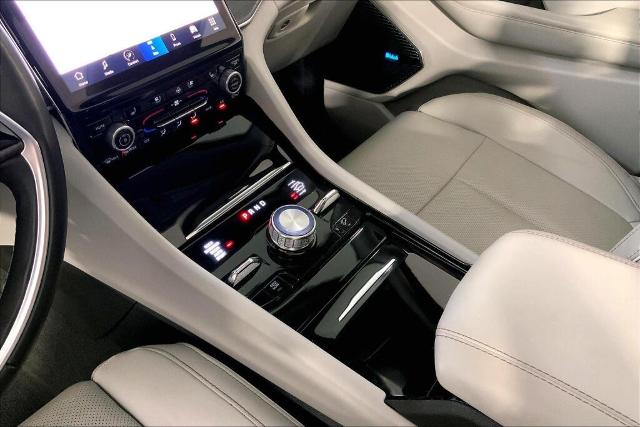 2022 Jeep Grand Cherokee Vehicle Photo in Kansas City, MO 64114