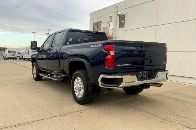 2022 Chevrolet Silverado 2500 HD Vehicle Photo in TOPEKA, KS 66609-0000
