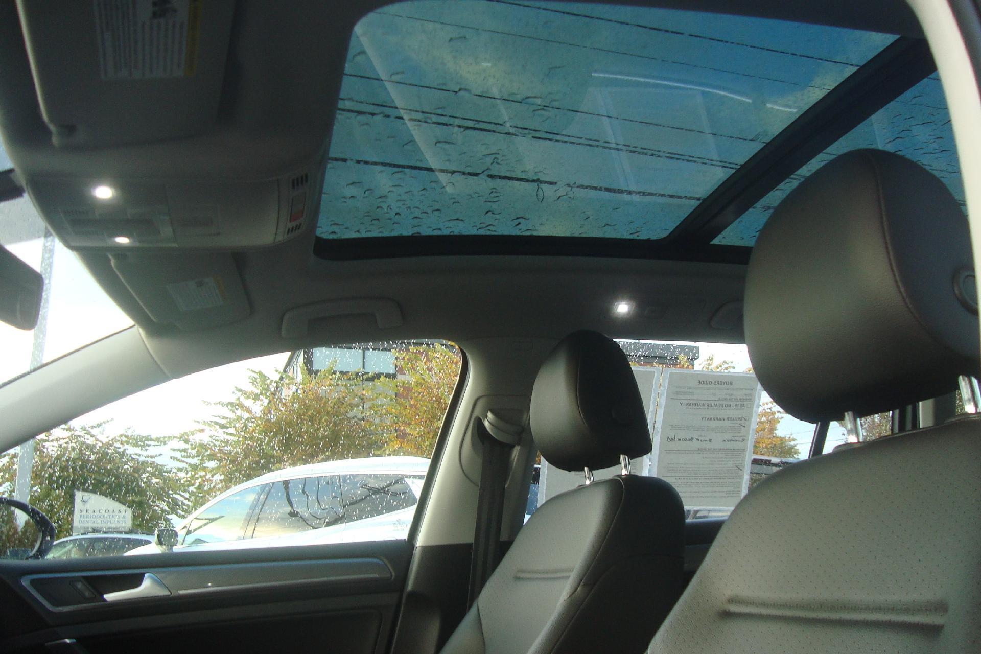 2018 Volkswagen Golf Alltrack Vehicle Photo in PORTSMOUTH, NH 03801-4196