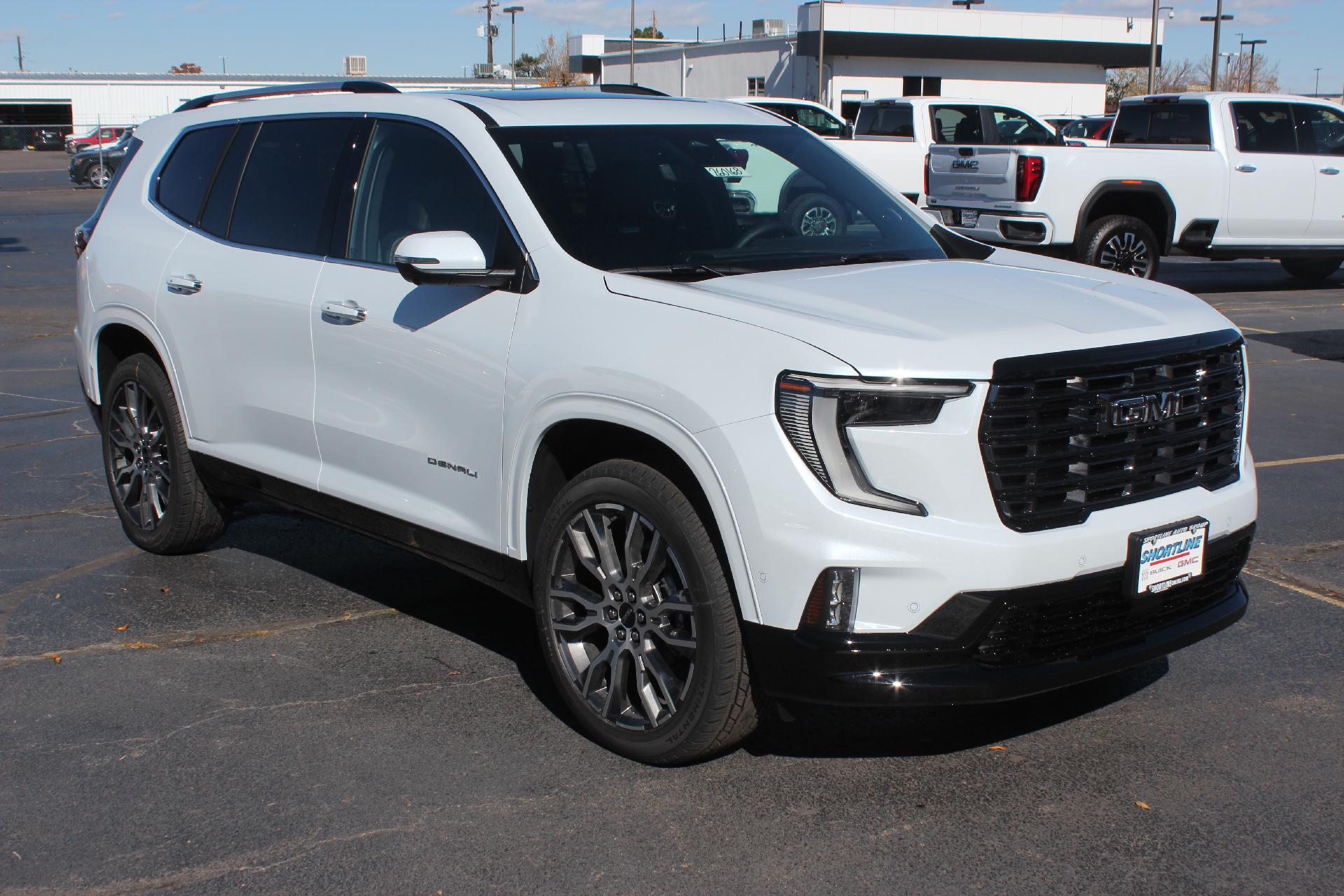 2026 GMC Acadia Vehicle Photo in AURORA, CO 80012-4011