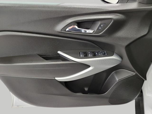 2024 Chevrolet Trax Vehicle Photo in NEENAH, WI 54956-2243