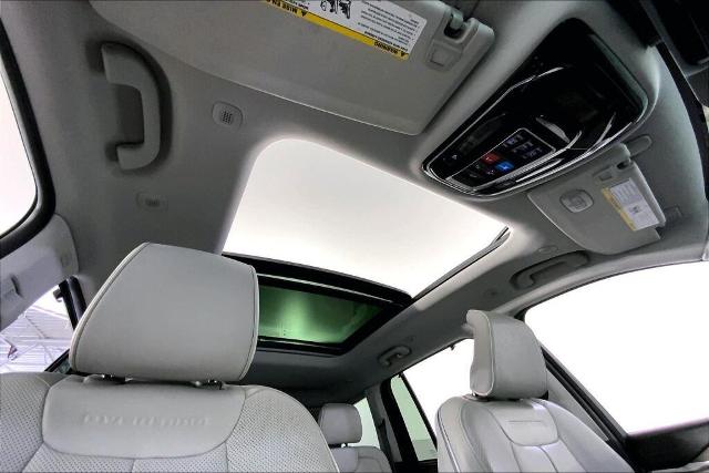 2022 Jeep Grand Cherokee Vehicle Photo in Kansas City, MO 64114