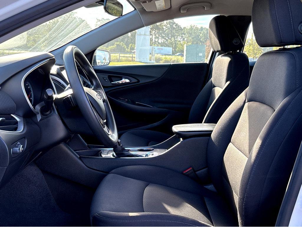 2024 Chevrolet Malibu Vehicle Photo in POOLER, GA 31322-3252