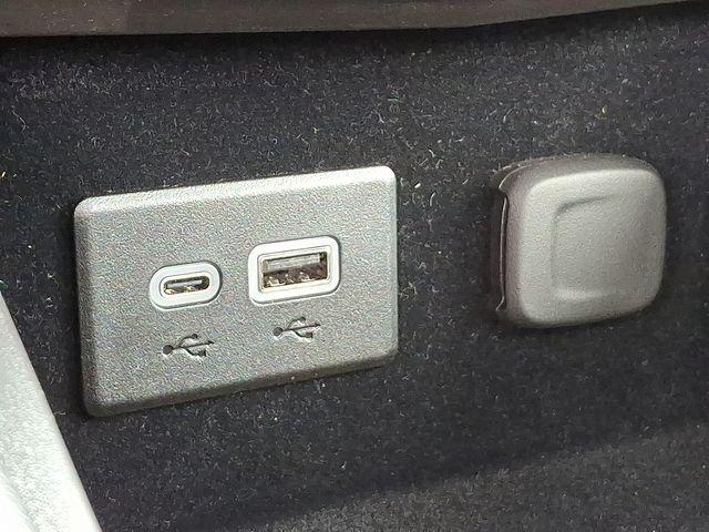 2024 Cadillac XT4 Vehicle Photo in DANBURY, CT 06810-5034