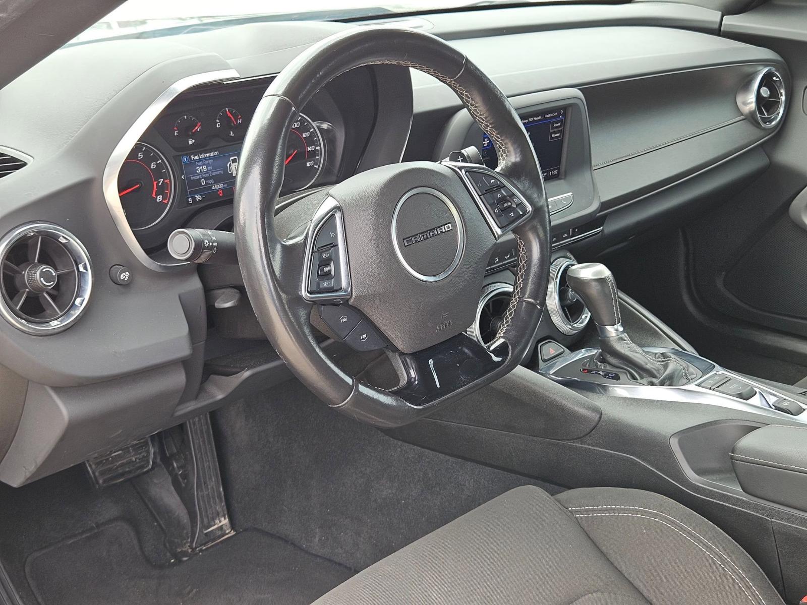 2023 Chevrolet Camaro Vehicle Photo in Seguin, TX 78155