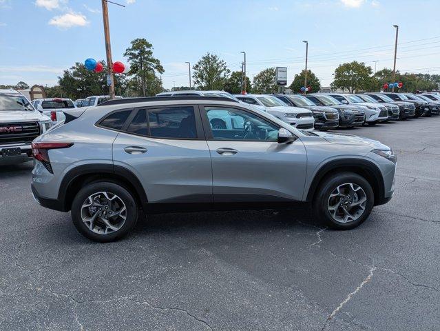 2024 Chevrolet Trax Vehicle Photo in BRUNSWICK, GA 31525-1881