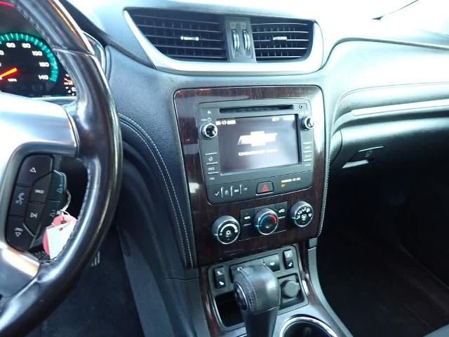 2017 Chevrolet Traverse Vehicle Photo in ZELIENOPLE, PA 16063-2910