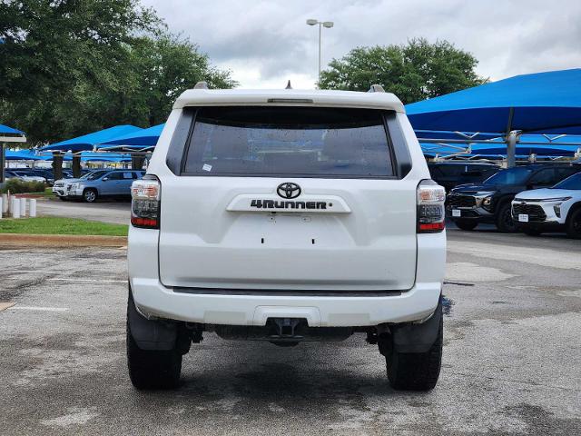 2020 Toyota 4Runner Vehicle Photo in DENTON, TX 76210-9321