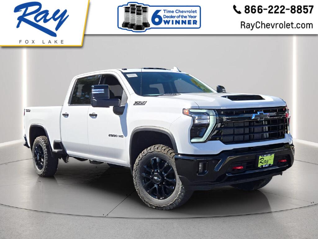 Summit White 2026 Chevrolet Silverado 2500HD Pickup Truck Four-Wheel Drive Automatic