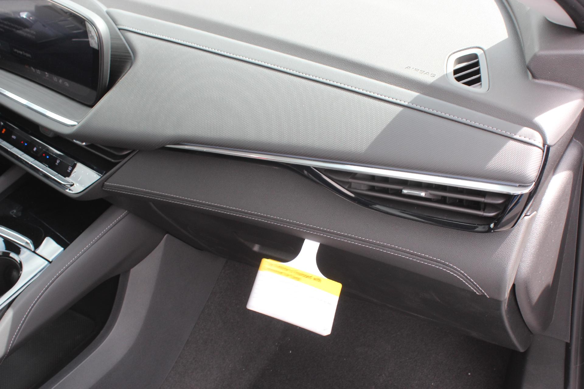 2025 Buick Envision Vehicle Photo in AURORA, CO 80012-4011