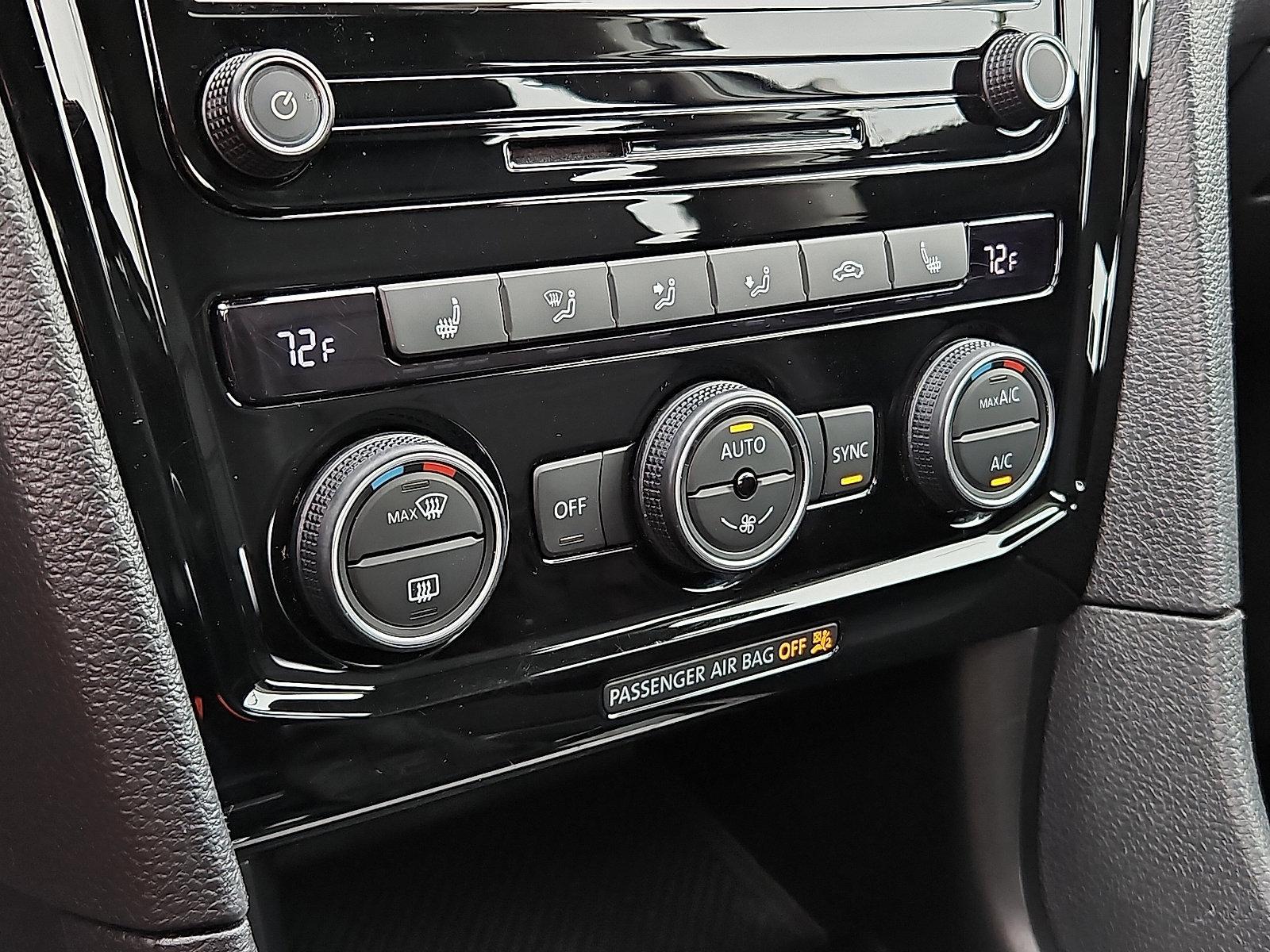 2020 Volkswagen Passat Vehicle Photo in Trevose, PA 19053