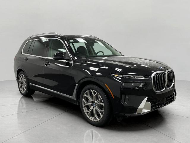 2026 BMW X7 xDrive40i Vehicle Photo in Appleton, WI 54913