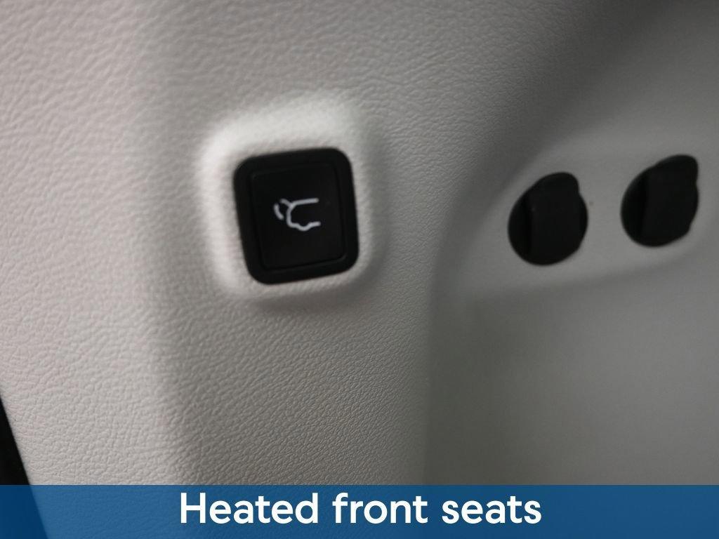 2021 Jeep Cherokee Vehicle Photo in Cedar Rapids, IA 52402