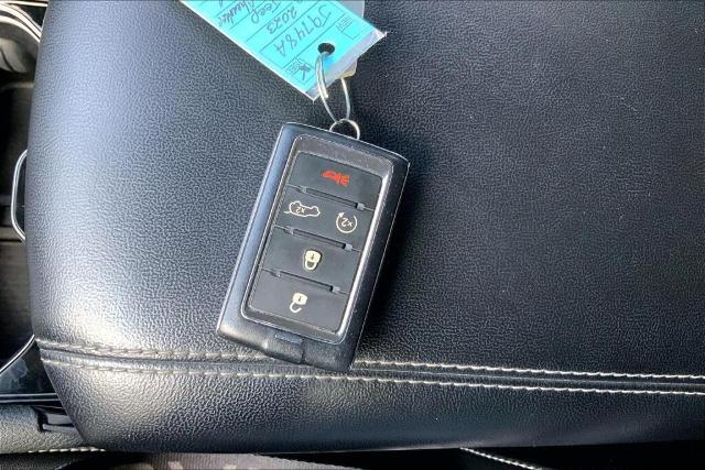 2023 Jeep Grand Cherokee Vehicle Photo in Kansas City, MO 64114