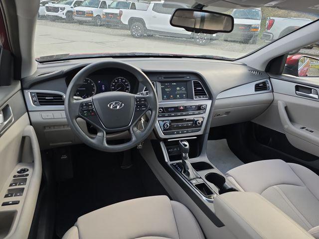 2016 Hyundai SONATA Vehicle Photo in Pleasant Hills, PA 15236
