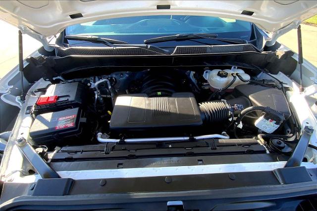 2024 Chevrolet Silverado 1500 Vehicle Photo in TOPEKA, KS 66609-0000