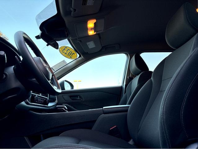 2023 Nissan Rogue Vehicle Photo in Hinesville, GA 31313