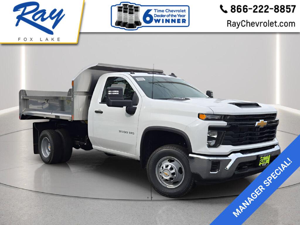 Summit White 2026 Chevrolet Silverado 3500HD Chassis Pickup Truck Four-Wheel Drive Automatic