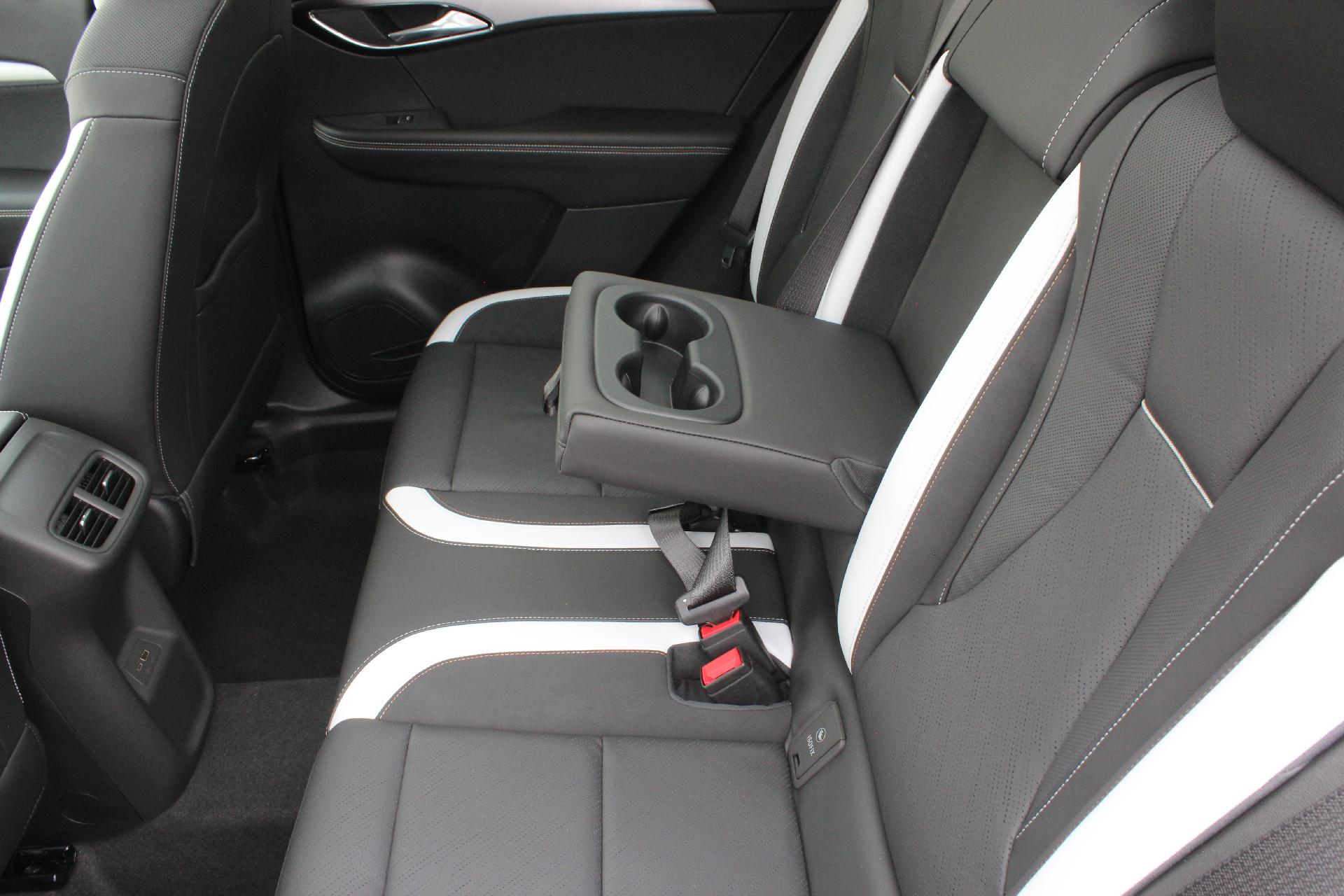 2025 Buick Envision Vehicle Photo in AURORA, CO 80012-4011
