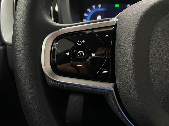 2025 Volvo XC60 Vehicle Photo in Appleton, WI 54913