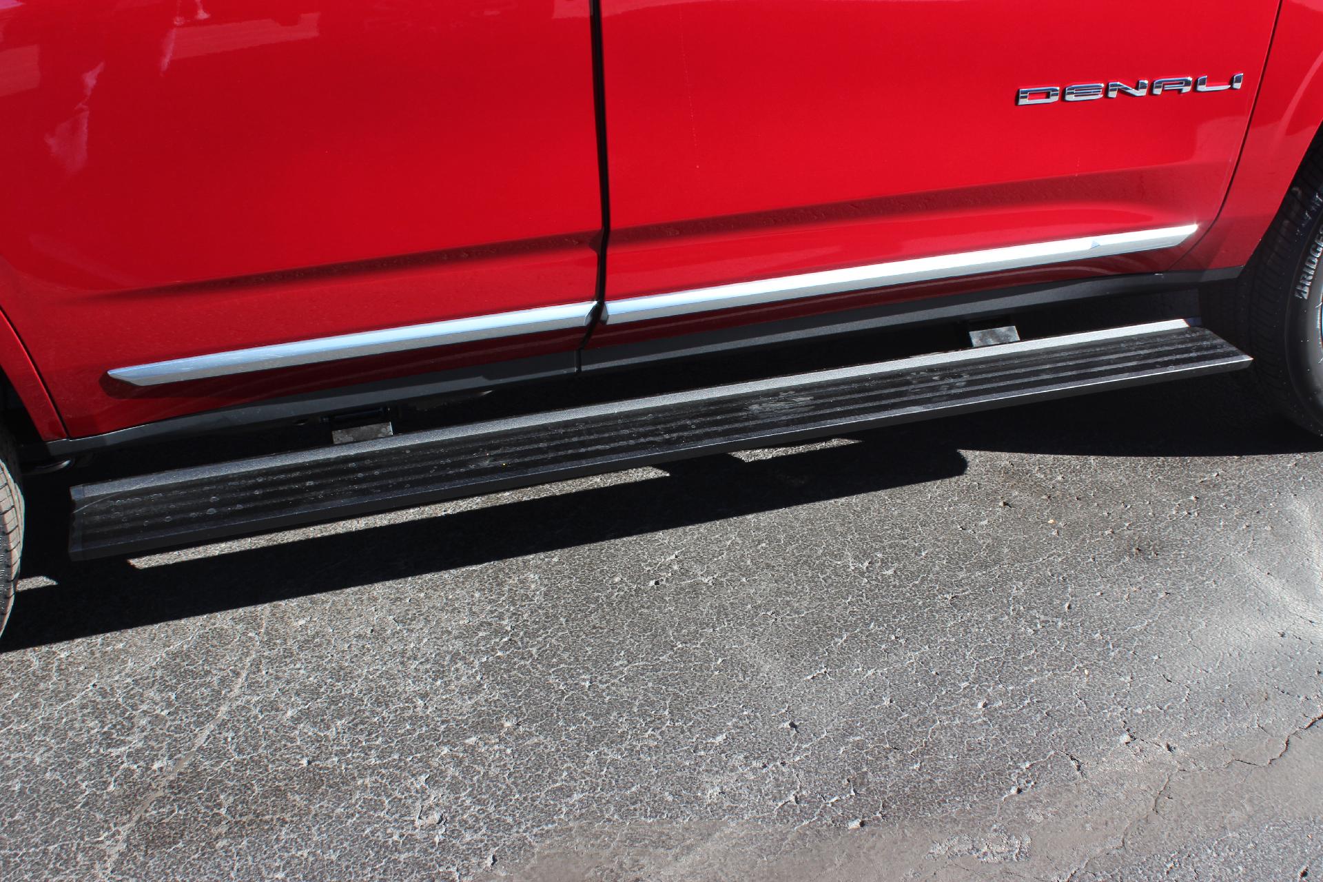 2026 GMC Yukon Vehicle Photo in AURORA, CO 80012-4011