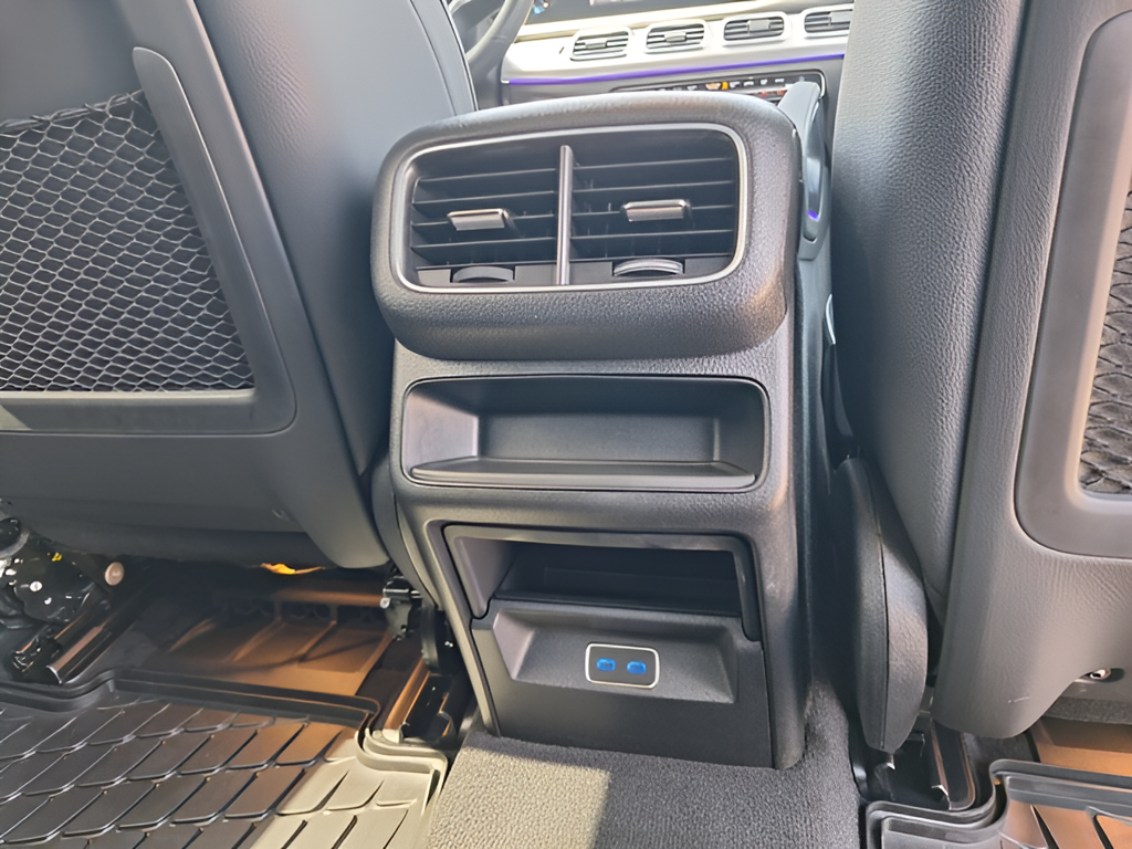 2024 Mercedes-Benz GLE photo 27 of 31