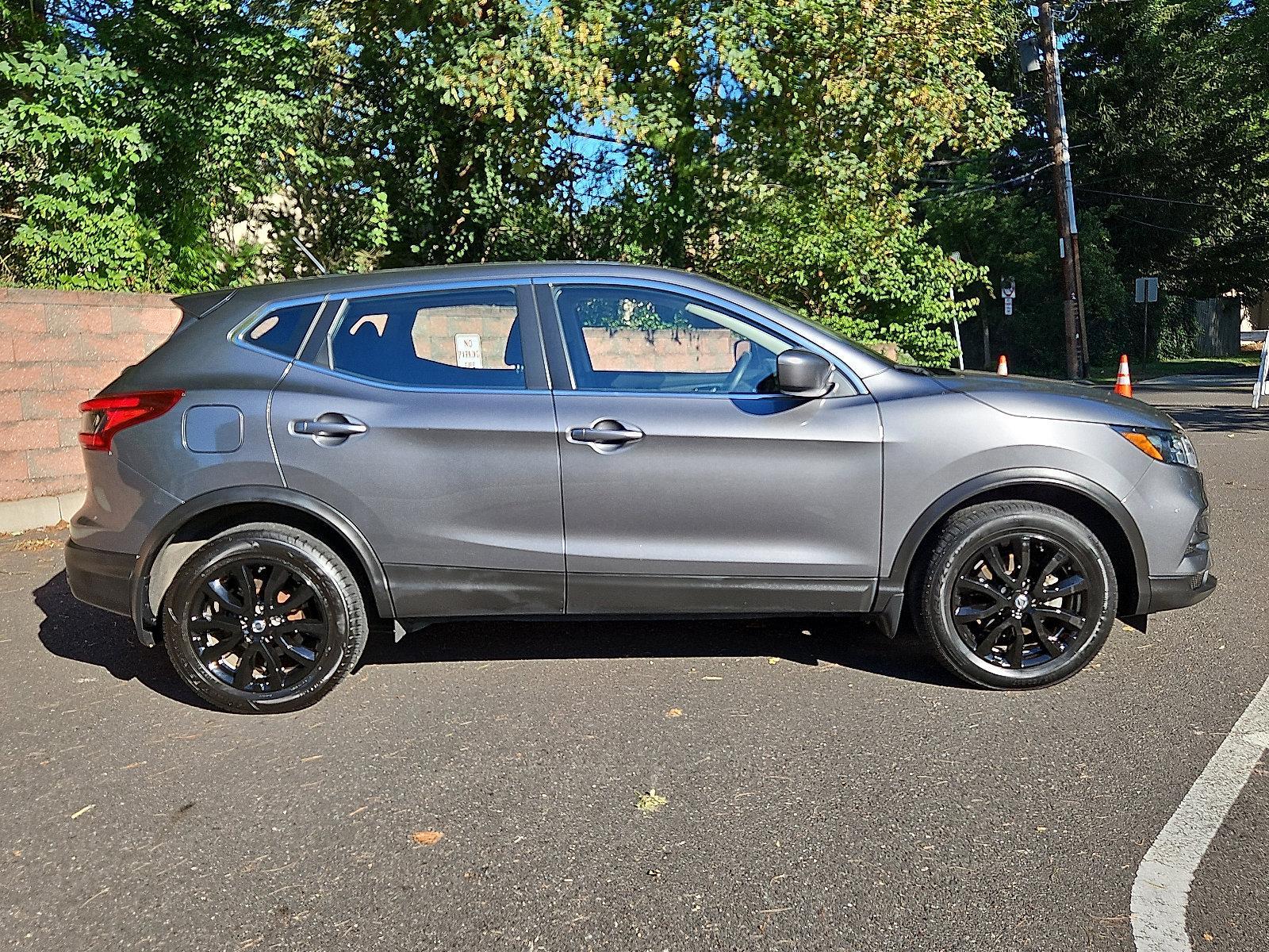 2022 Nissan Rogue Sport Vehicle Photo in Jenkintown, PA 19046