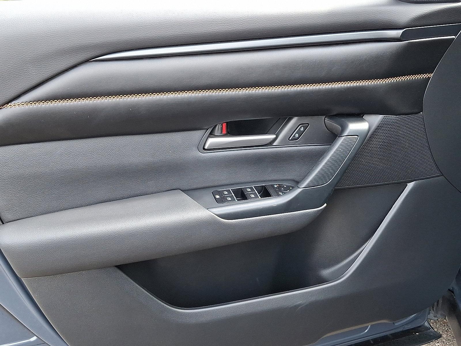 2024 Mazda CX-50 Vehicle Photo in Trevose, PA 19053