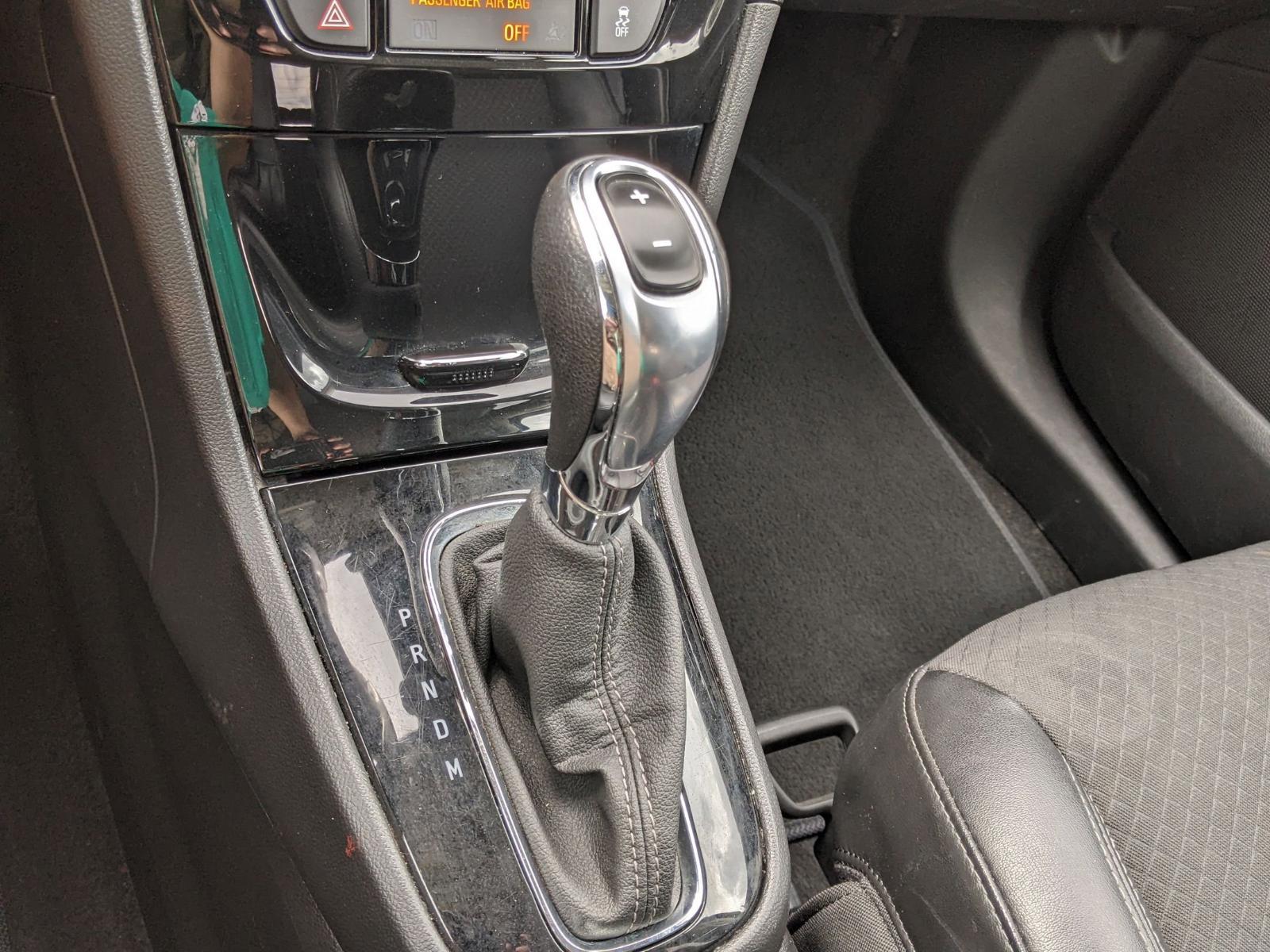 2022 Buick Encore Vehicle Photo in Seguin, TX 78155