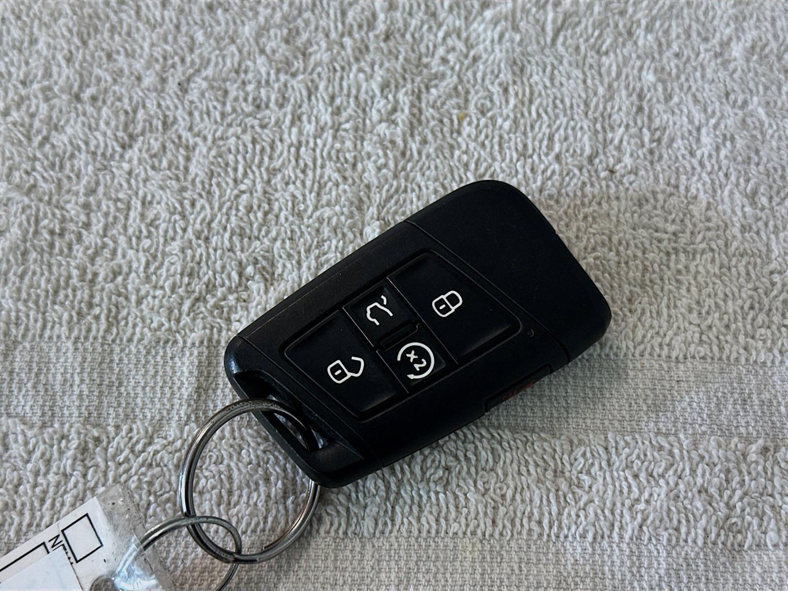 2022 Volkswagen Tiguan Vehicle Photo in Langhorne, PA 19047