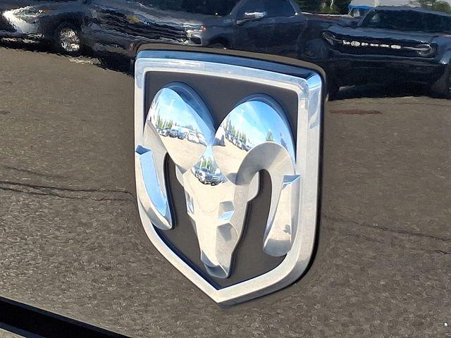 2014 Ram 1500 Vehicle Photo in DANBURY, CT 06810-5034
