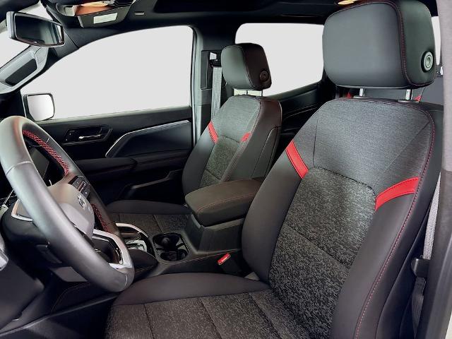 2025 Chevrolet Colorado Vehicle Photo in PUYALLUP, WA 98371-4149