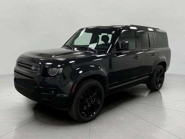 2026 Defender Vehicle Photo in Neenah, WI 54956