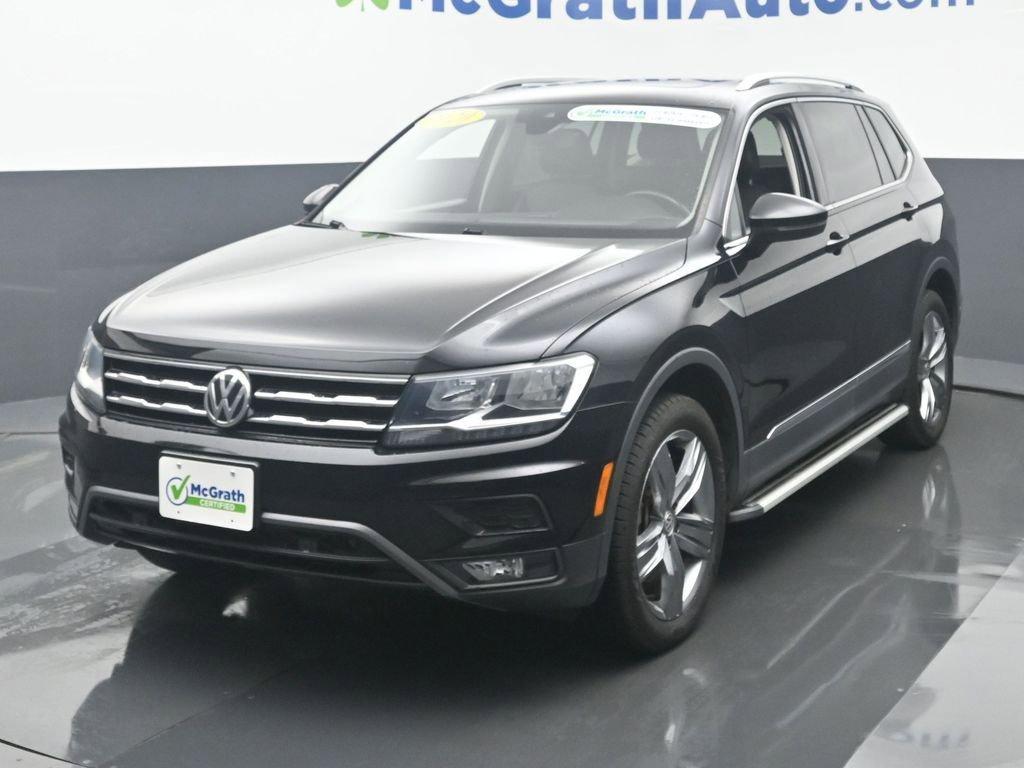 2020 Volkswagen Tiguan Vehicle Photo in Marion, IA 52302