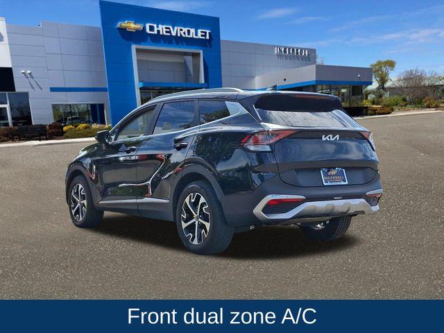 2023 Kia Sportage Hybrid Vehicle Photo in DANBURY, CT 06810-5034