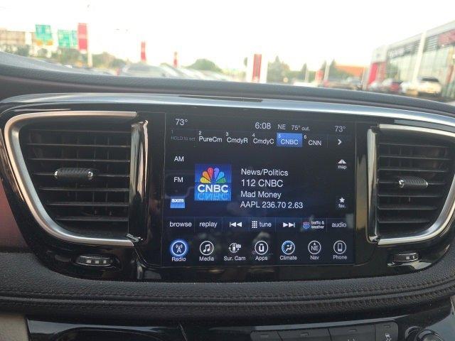 2017 Chrysler Pacifica Vehicle Photo in Harrisburg, PA 17111-1033