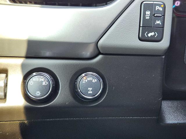 2019 Chevrolet Tahoe Vehicle Photo in DENTON, TX 76210-9321