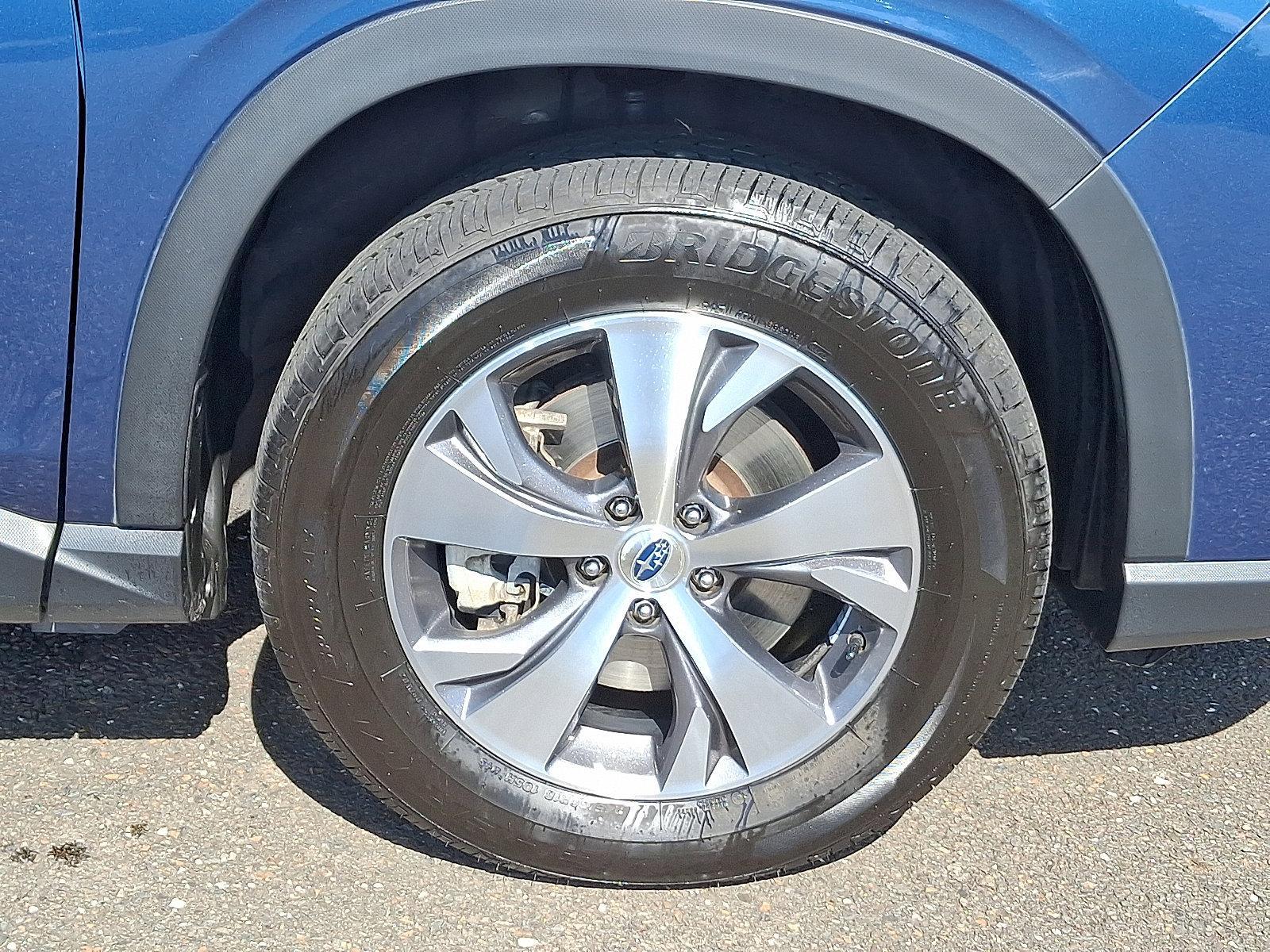 2022 Subaru Ascent Vehicle Photo in Trevose, PA 19053