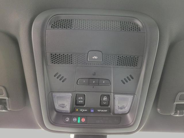 2025 Cadillac XT6 Vehicle Photo in NEENAH, WI 54956-2243