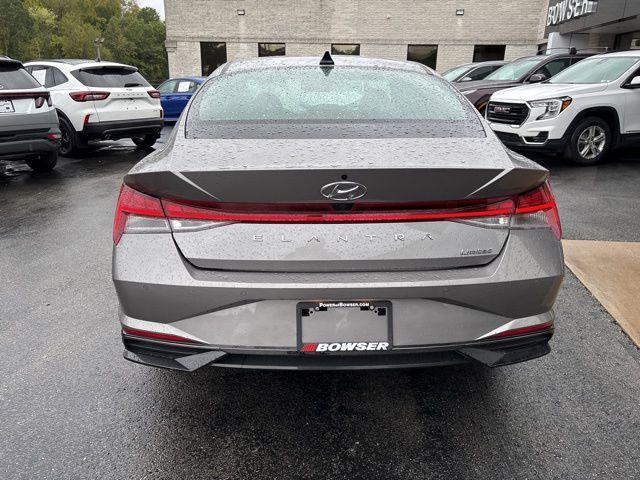 2023 Hyundai ELANTRA Vehicle Photo in Pleasant Hills, PA 15236