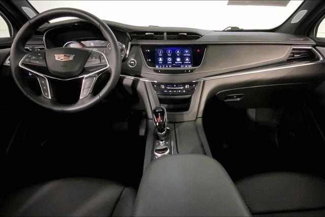 2025 Cadillac XT5 Vehicle Photo in INDEPENDENCE, MO 64055-1377