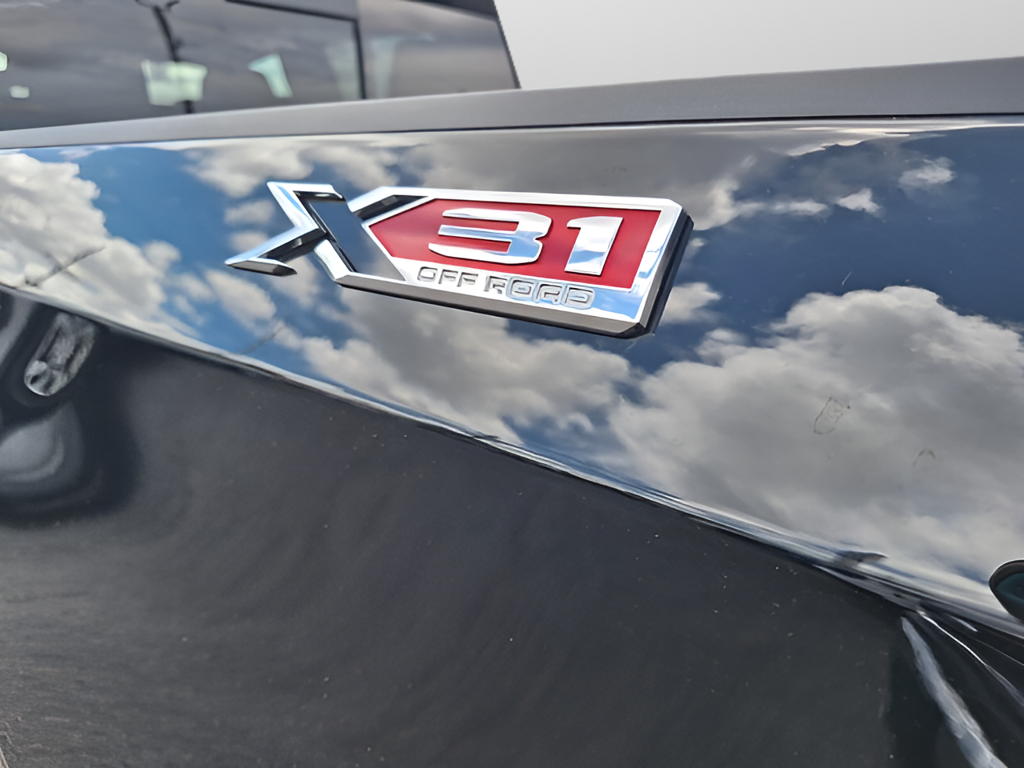 2024 GMC Sierra 1500 photo 25 of 34