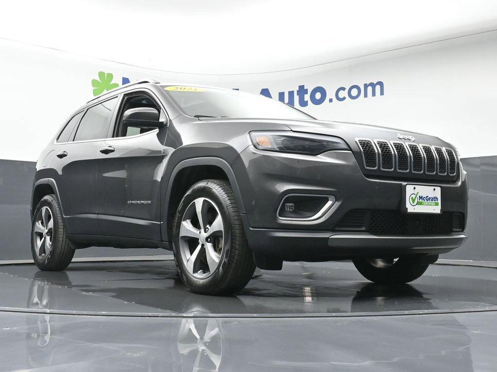 2021 Jeep Cherokee Vehicle Photo in Cedar Rapids, IA 52402