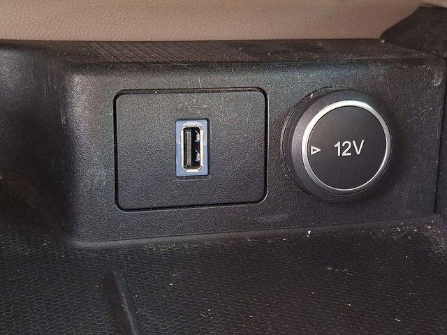 2020 Ford Escape Vehicle Photo in DANBURY, CT 06810-5034