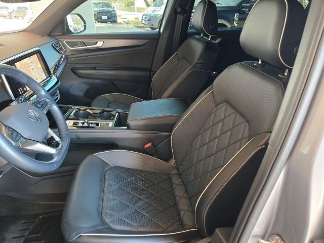2024 Volkswagen Atlas Cross Sport Vehicle Photo in Weatherford, TX 76087