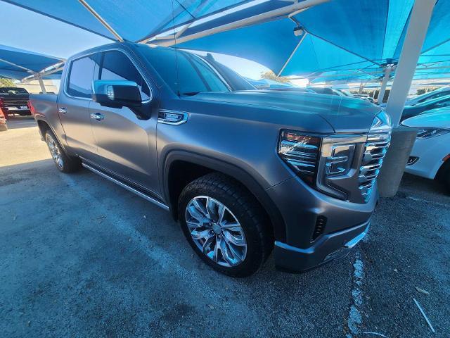 2023 GMC Sierra 1500 Vehicle Photo in DENTON, TX 76210-9321