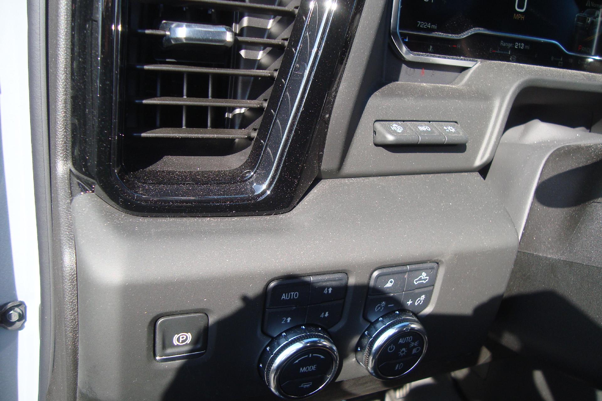 2025 GMC Sierra 3500HD Vehicle Photo in PORTSMOUTH, NH 03801-4196